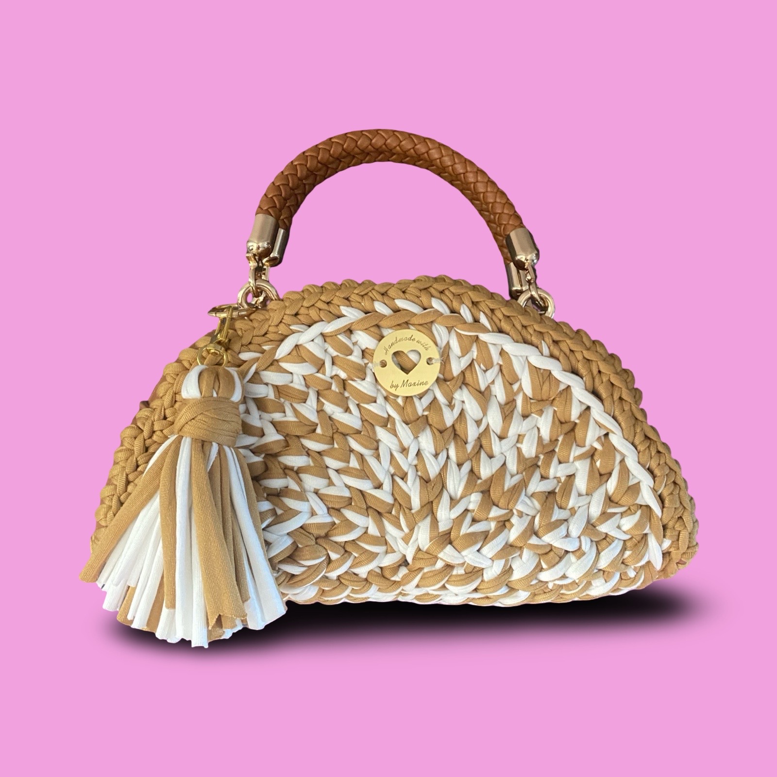 Tan and white crochet hand bag zip up #0007 - Image 1