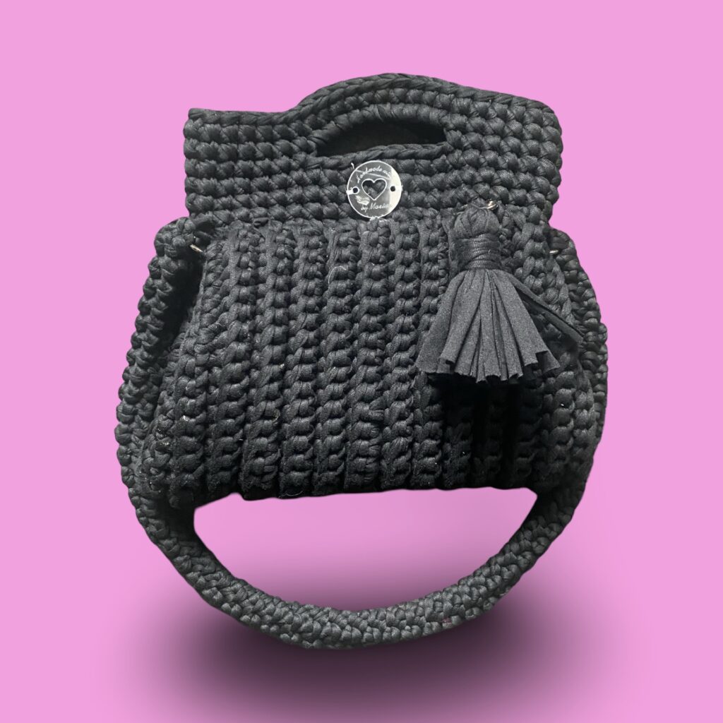 Handmade crochet black shoulder bag #0047