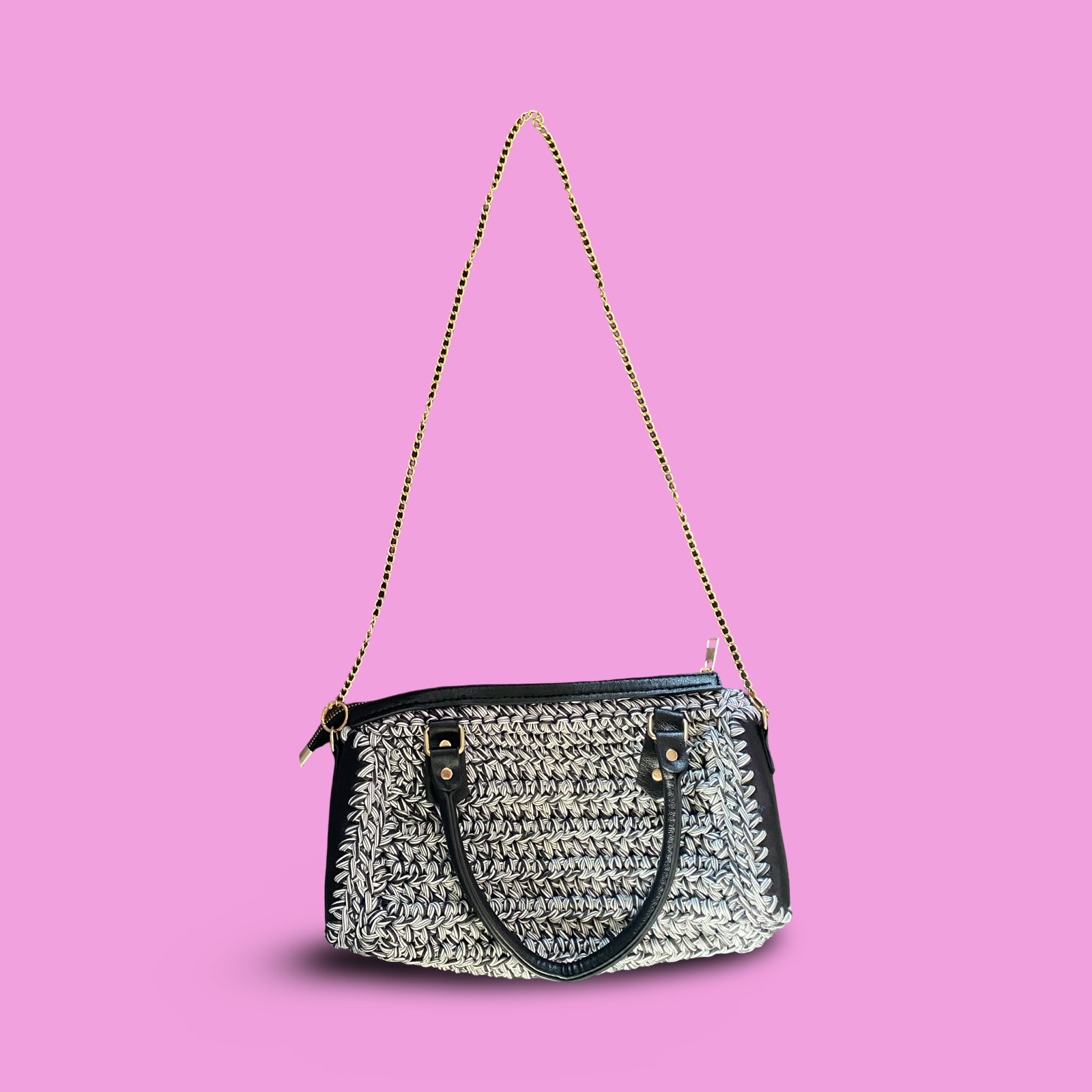 Back and white crochet hand bag with shoulder strap #0006 - Image 4